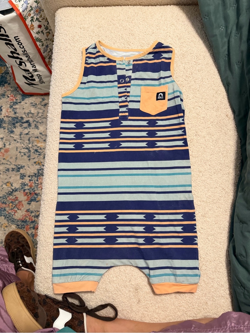 Rags 3/4 Rompers - Picture 2 of 7